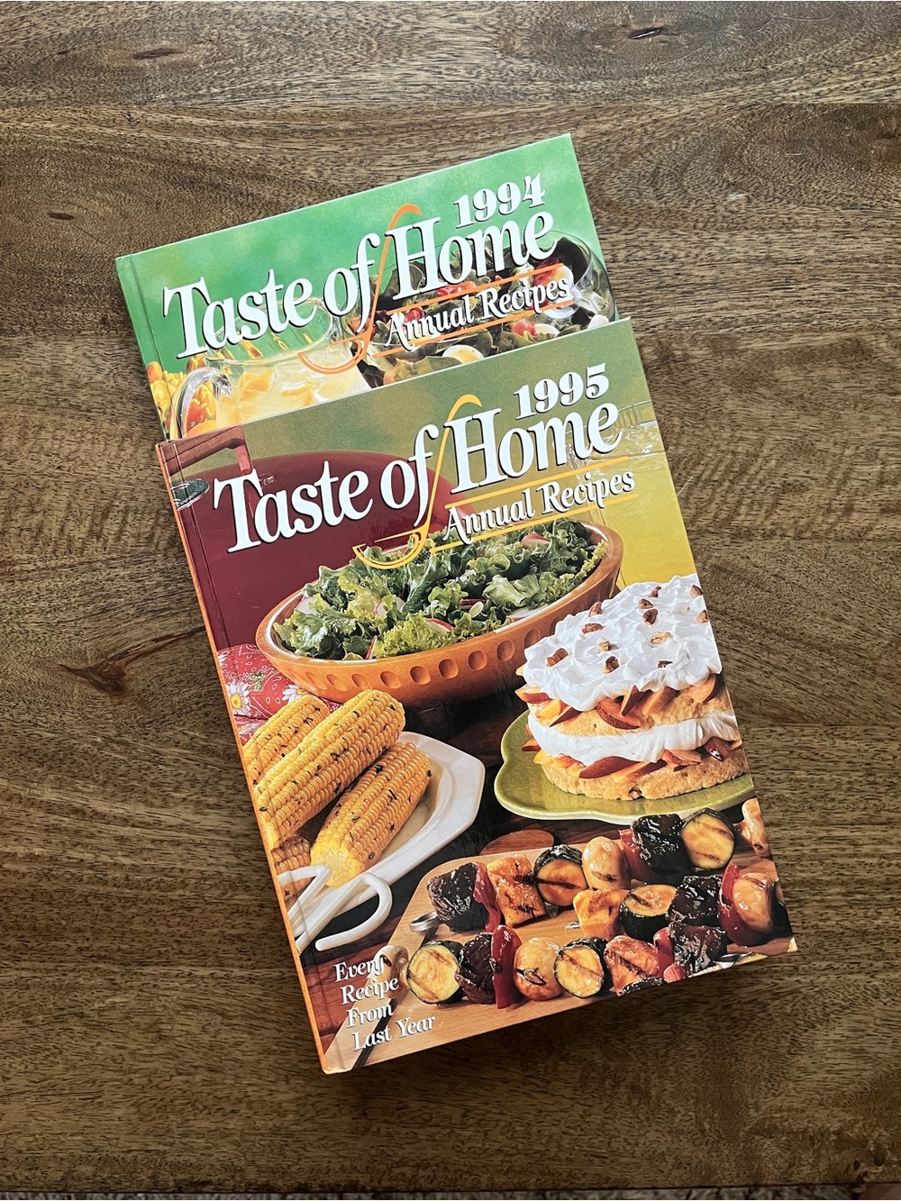 VTG Rare 1994 & 1995 Taste of Home Annual Recipes Hardcover Cookbook Bundle